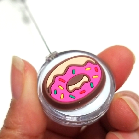 Donut-Themed Retractable Badge Holder - Picture 4 of 4